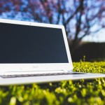 laptop-762548_1280 by Kaboompics_com - pixabay.com