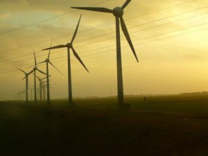 wind-energy-1333337-640x480 by Safrane01 - freeimages.com